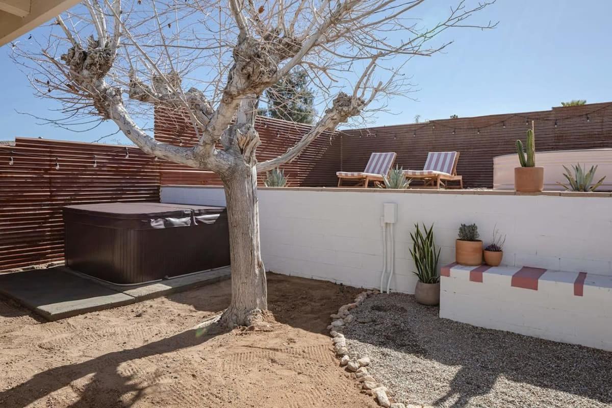 Joshua Tree - Le Tout Petit W Hot Tub エクステリア 写真